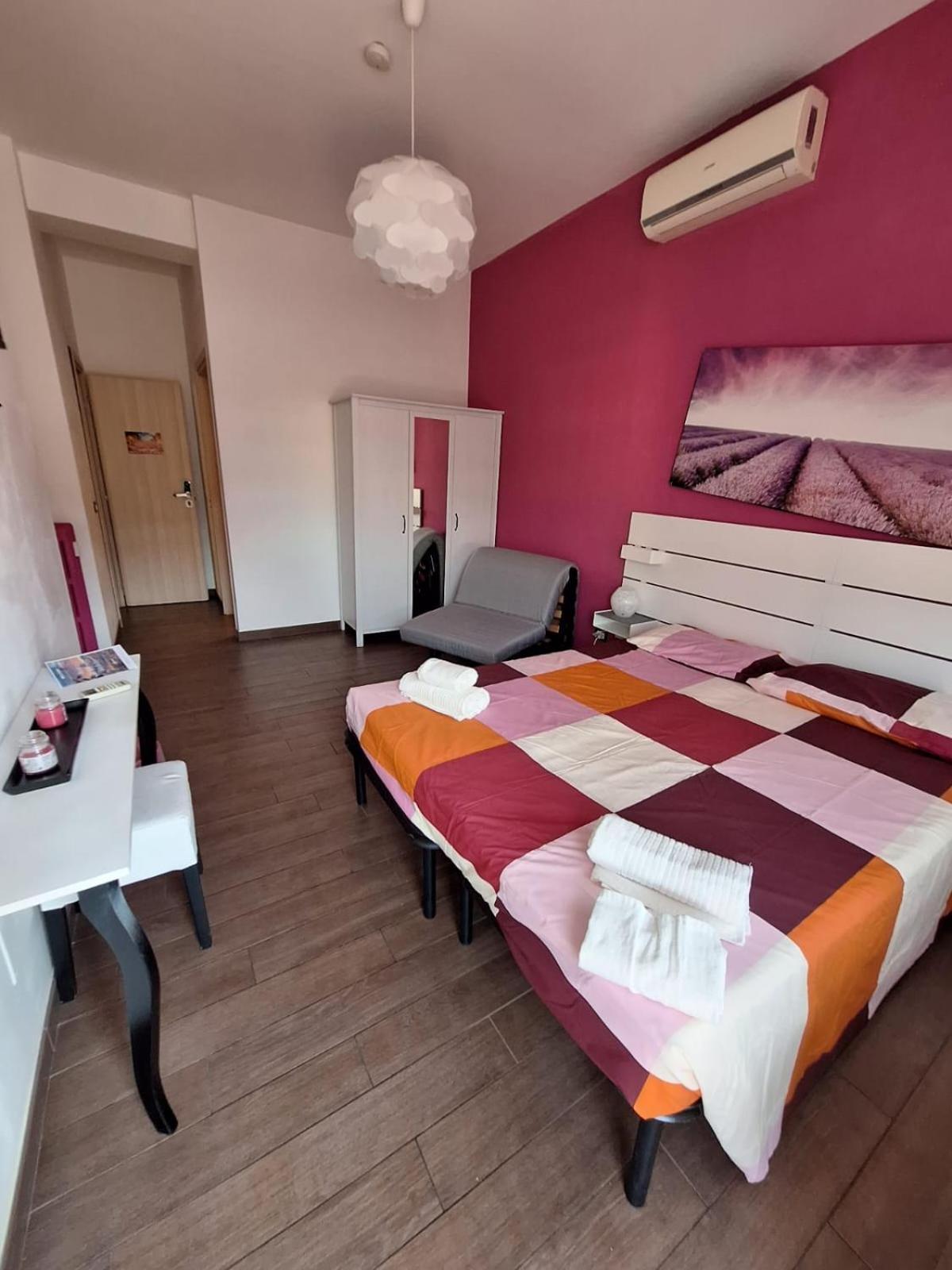 Roma Trastevere Holiday Экстерьер фото